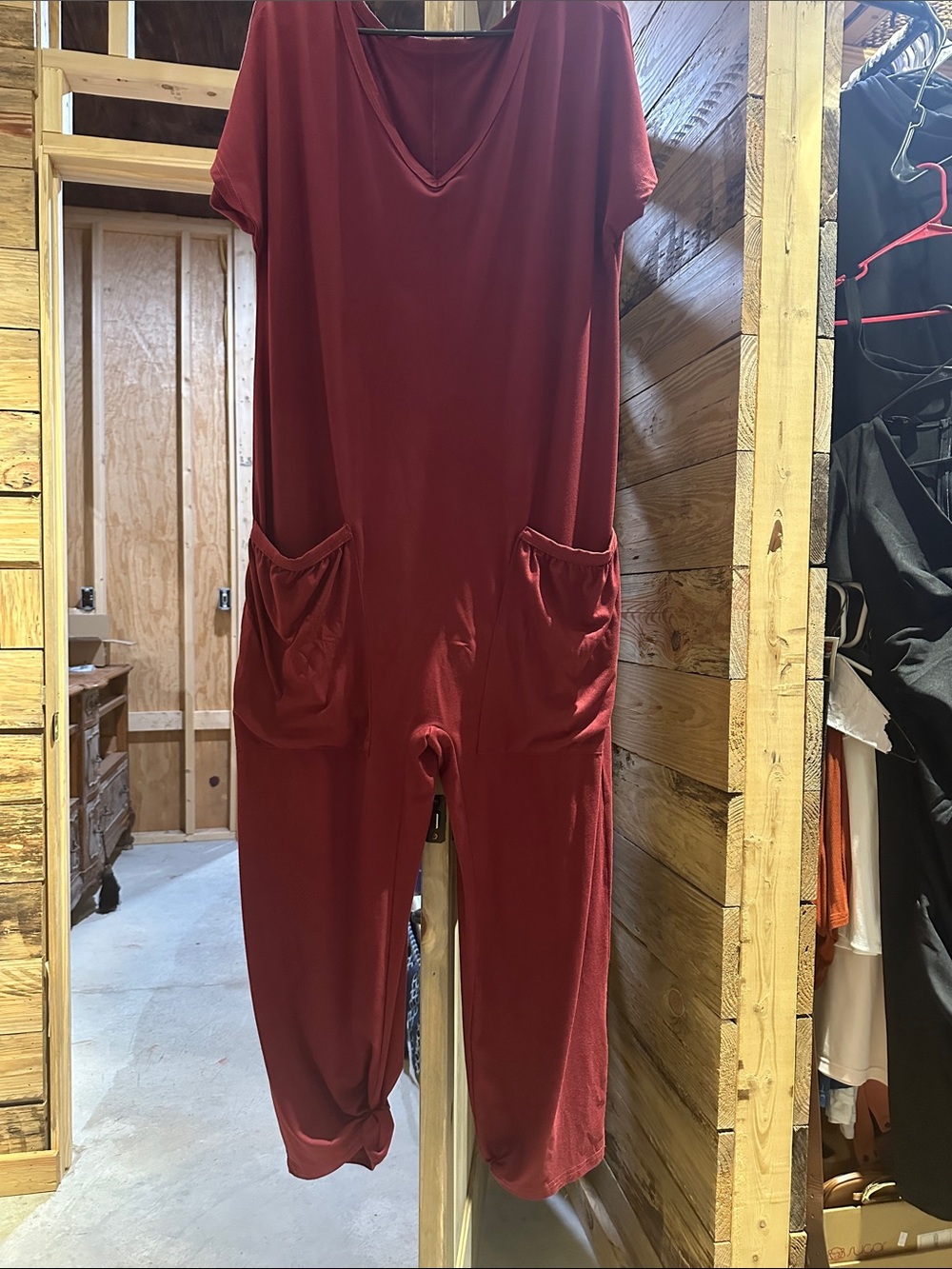Unk Red Short-Sleeve V-Neck Jumpsuit with Pockets